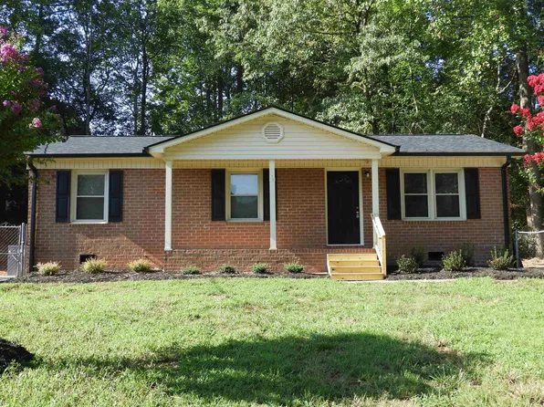 147 Crestmont Dr, Gaffney, SC 29340