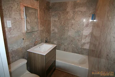 Rented by aptsandlofts.com