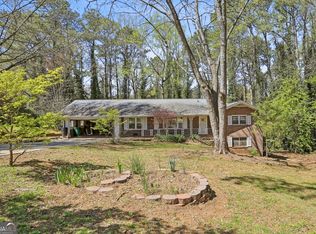 2576 Lucky Valley Dr, Tucker, GA 30084