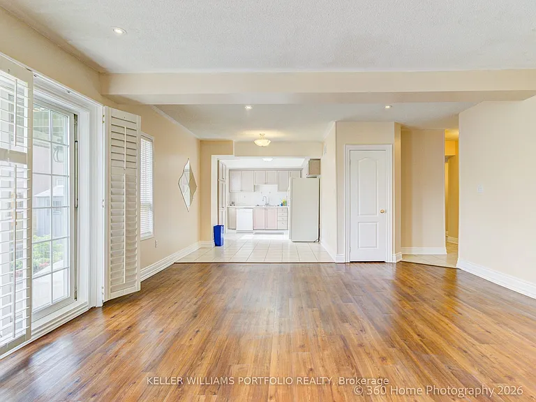 366 Old Harwood Ave — Photo 20