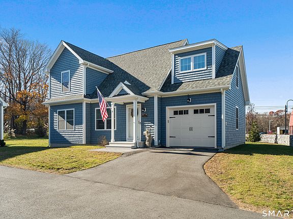 2nd image of 23 Ivy Hill Road #23