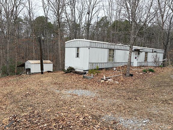 2nd image of 819 One Mile Rd