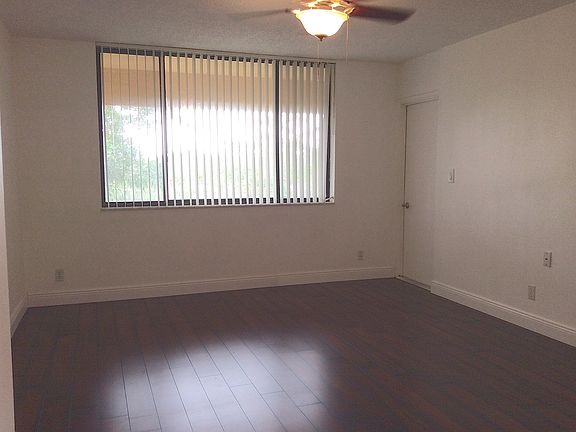 4th image of 8592 W Sunrise Blvd APT 409