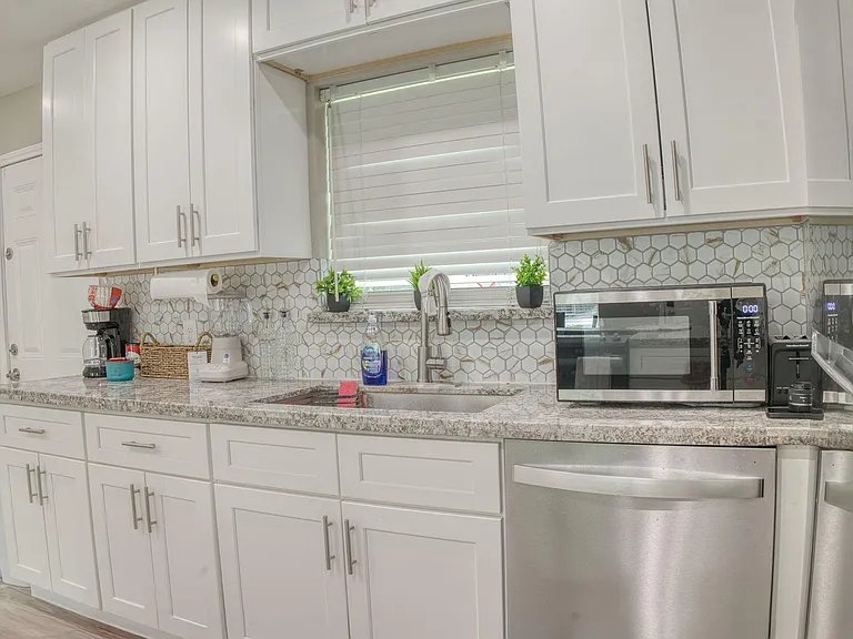 8150 Herschelwood St — Photo 8