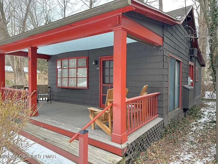 168 Minisink Ave — Photo 2