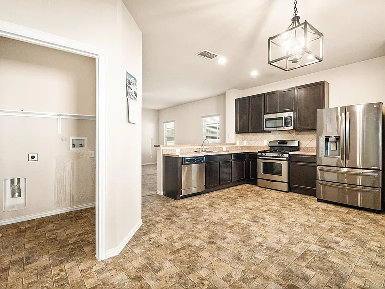 12103 Patton Point — Photo 12
