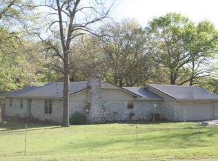 18059 Dixon Rd, Marietta, OK 73448