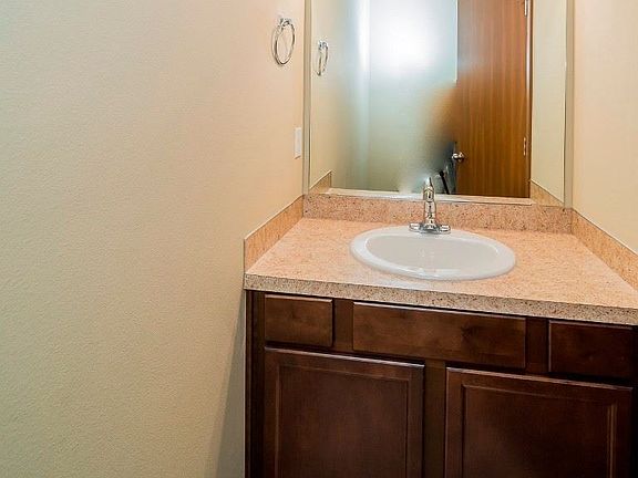 4th image of 4305 113th Pl NE #102