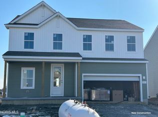 923 Darter Dr, Bowling Green, OH