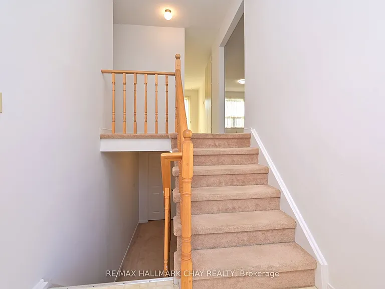 3 John James Dr — Photo 4