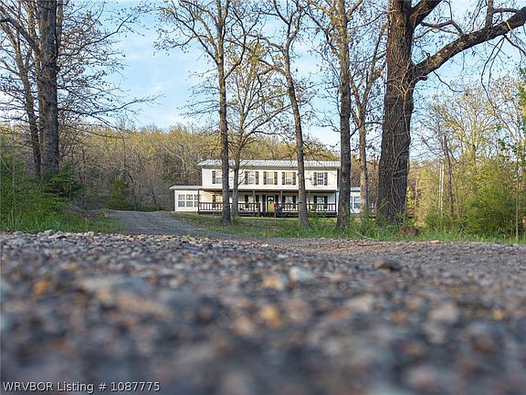 3rd image of 9796 Dayton Rd