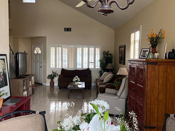 5th image of 30400 Shoreline Dr