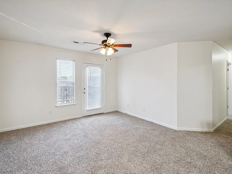 Legacy Village — Photo 90