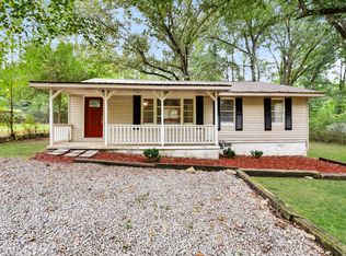 3776 Hilltop Rd SE, Bessemer, AL 35022