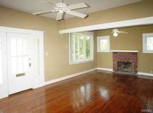 8964 Big Bend Blvd, Saint Louis, MO 63119