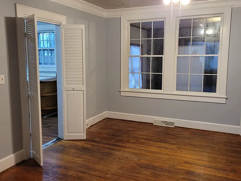 419 Thompson St #A — Photo 6