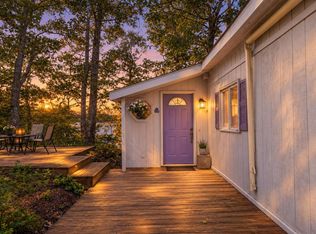 84 Lakewood Dr, Mashpee, MA 02649
