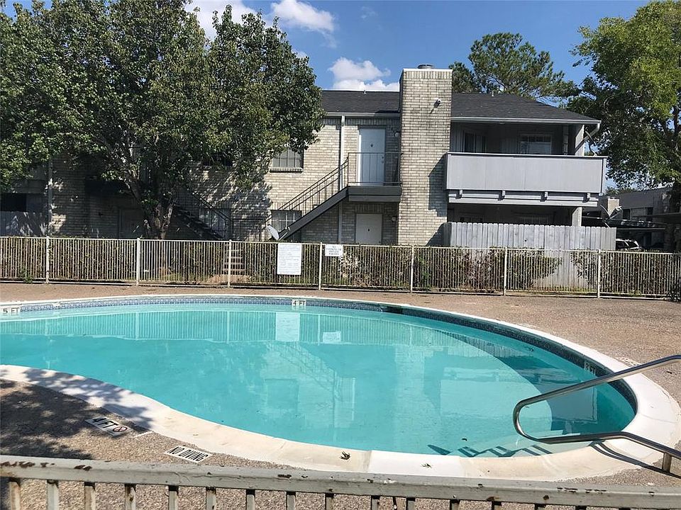 1st image of 9700 Leawood Blvd APT 1009