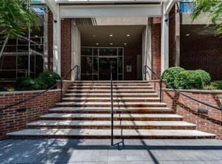 2626 Peachtree Rd NW, Atlanta, GA 30305