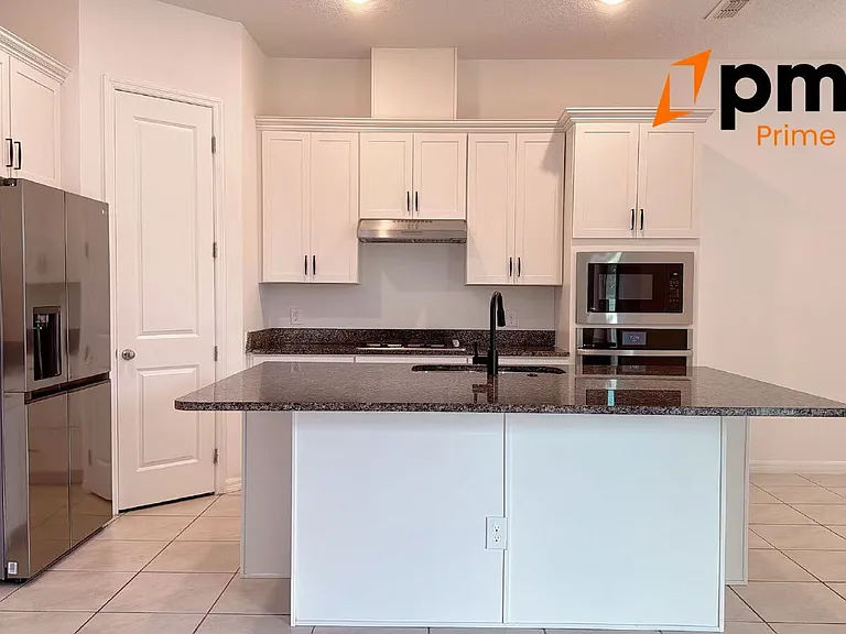 2252 Emerald Springs Dr — Photo 9