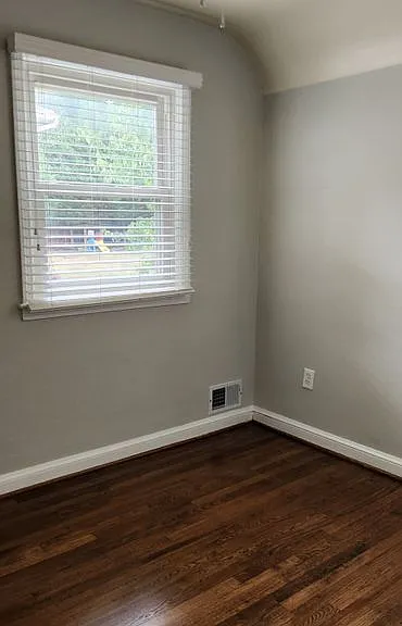 6213 Forest Rd — Photo 29