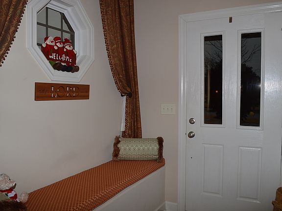 Entrance how cozy