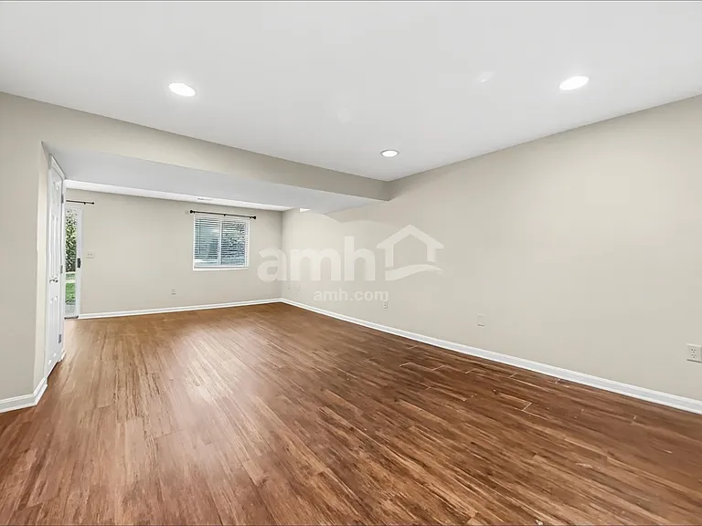 2626 Sterling Trce — Photo 18