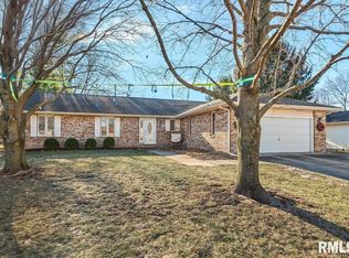 2520 Argonne Ave, Springfield, IL 62704