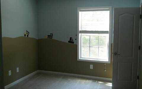 3rd image of 128 Partridge Ct
