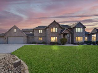 1808 Mill Rd, Greenleaf, WI 54126