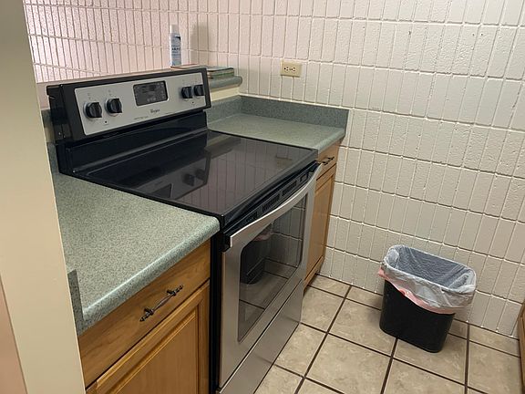 Brand new oven/stove top.