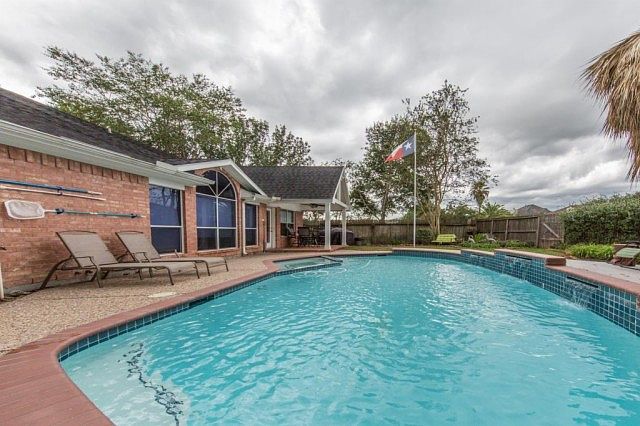 1st image of 5130 Candlewood Dr