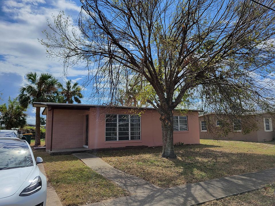 1st image of 22179 Catherine Ave