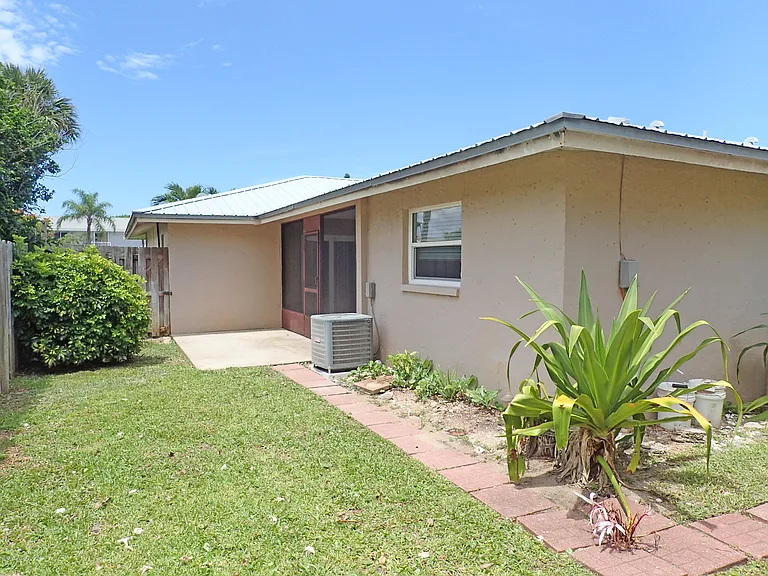 243 Ocean View Ln — Photo 13