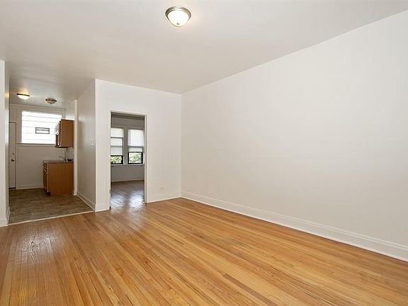 2nd image of 8259 S Elizabeth St #2192664