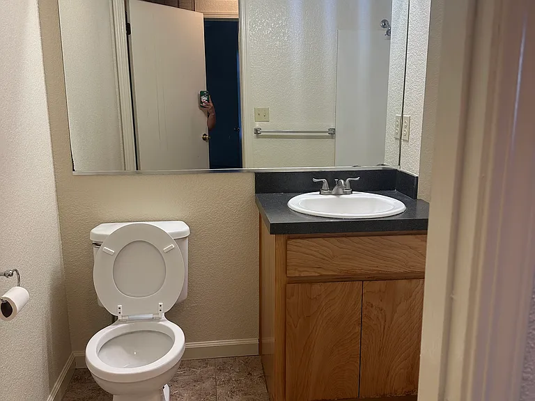 1201 S Central Ave #65 — Photo 9