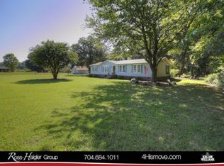 8204 Indian Trail Fairview Rd, Indian Trail, NC 28079