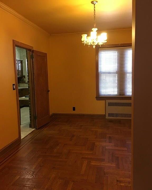 2nd image of 5409 Beverley Rd