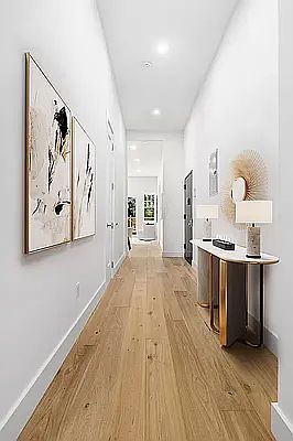 5th image of 309 Henry St #1A
