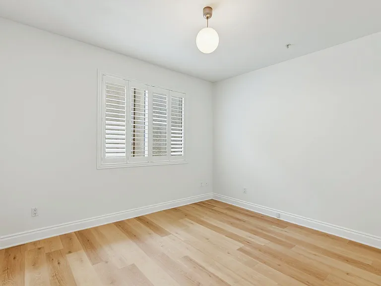 1444 S Point View St #204 — Photo 15