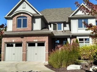 2315 Kingsley Ct, Naperville, IL 60565