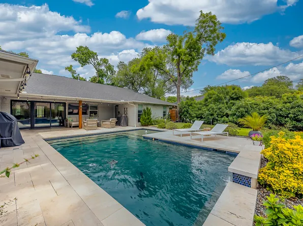 3108 Whirlaway Rd, Dallas, TX 75229