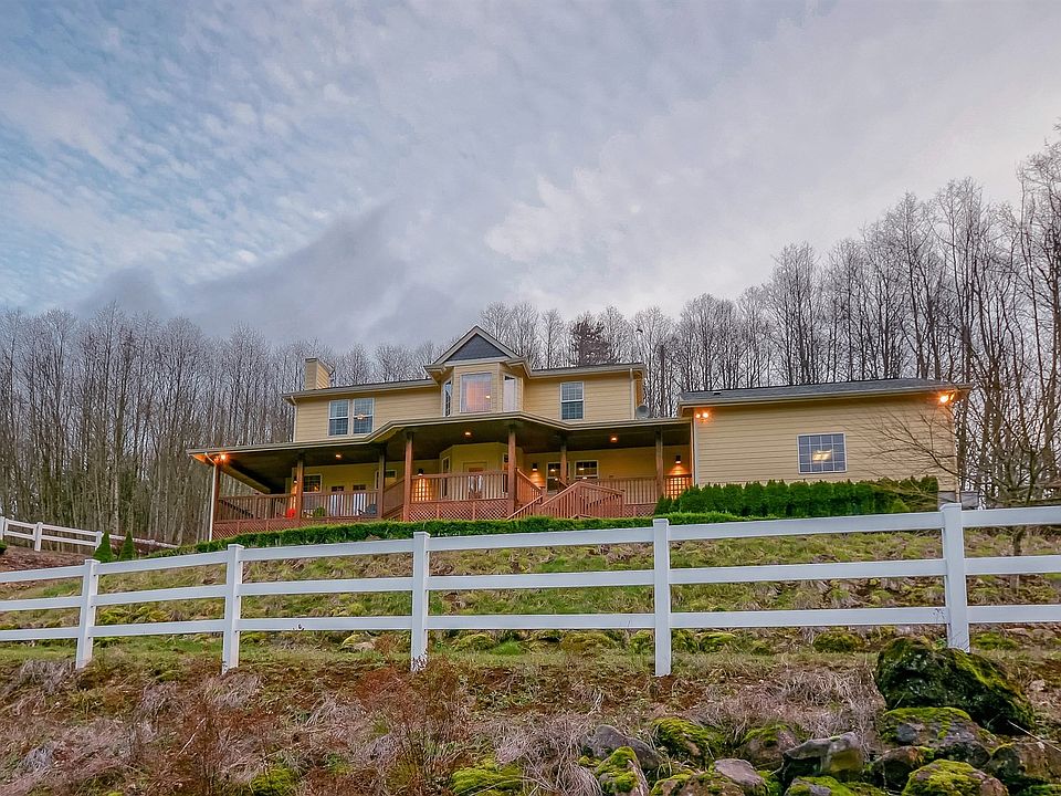 1st image of 37200 SE Mount Norway Dr