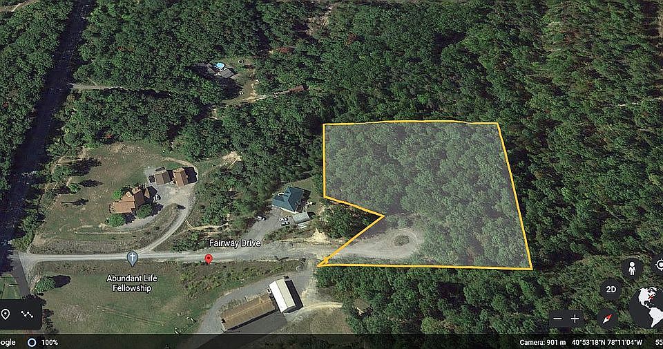 2nd image of 109 Fairway Dr