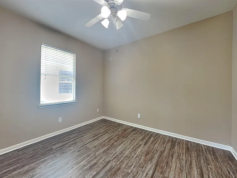7418 Jacobs Well Dr — Photo 15