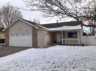 811 Centennial Dr, Cheyenne, WY 82001