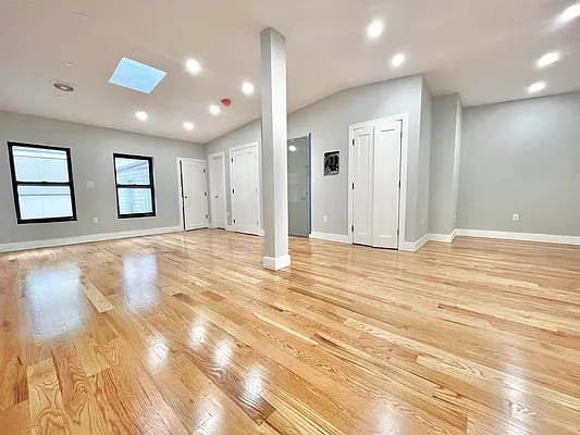 Rented by Doorway NYC, LLC | media 8