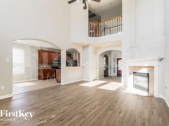 4th image of 20836 Sheridan Heights Ln