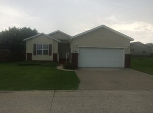 901 33rd St SW, Bondurant, IA 50035