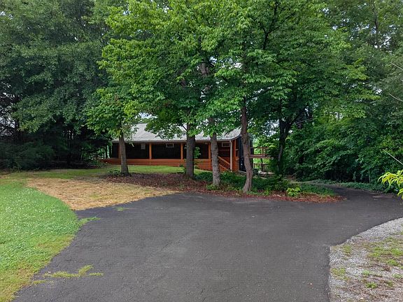 2nd image of 1035 County Road 509